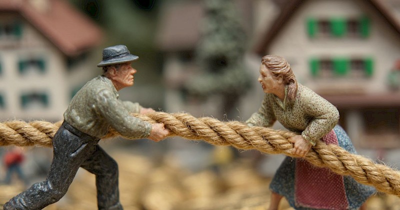 Vorsorgeausgleich nach Pensionierung: Was gilt, wenn während der Scheidung die Rente beginnt?